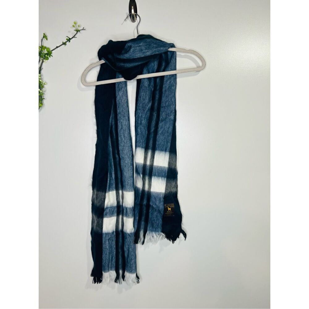 Alpaca Ethnica Blue Black White Plaid Scarf